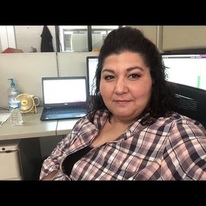 Meet your Posher, Paula